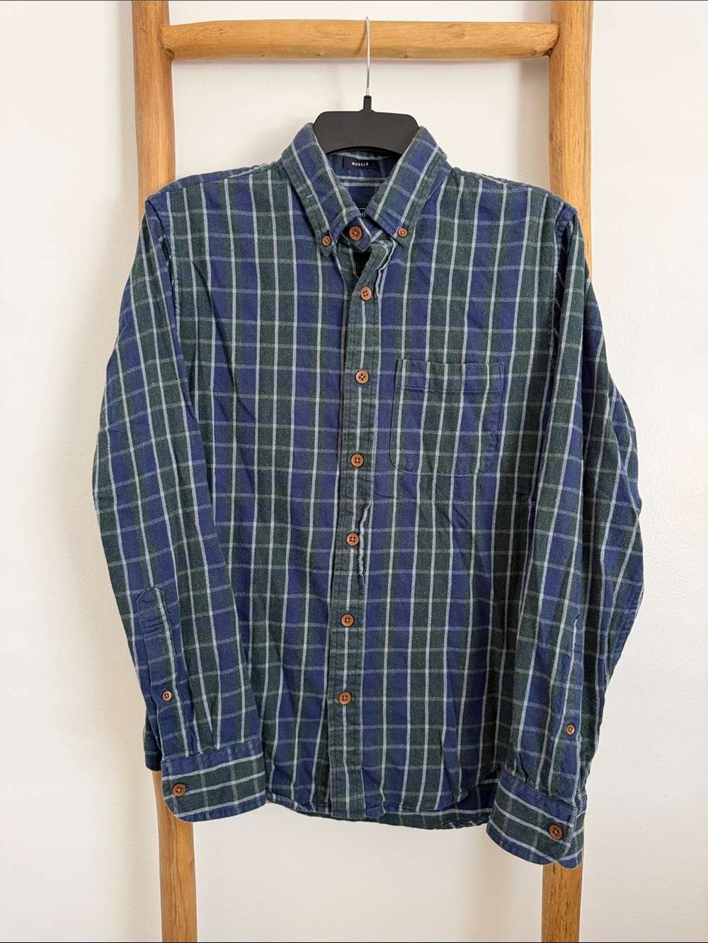 Abercrombie & Fitch Green and Navy Plaid Button-Down Shirt